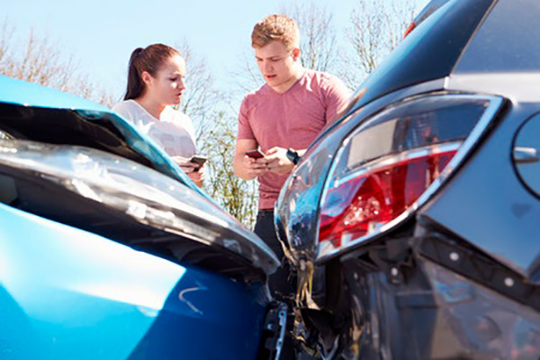 cuanto-puedo-reclamar-en-un-accidente-de-coche